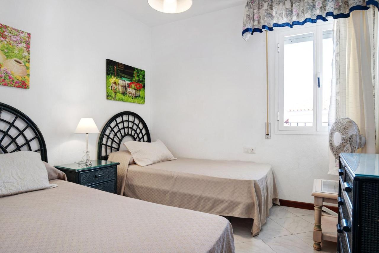 Apartamento Mercedes Conil De La Frontera Exterior foto